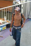 sk8er44.jpg (80537 bytes)