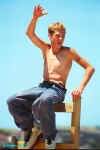 sk8er48.jpg (51278 bytes)